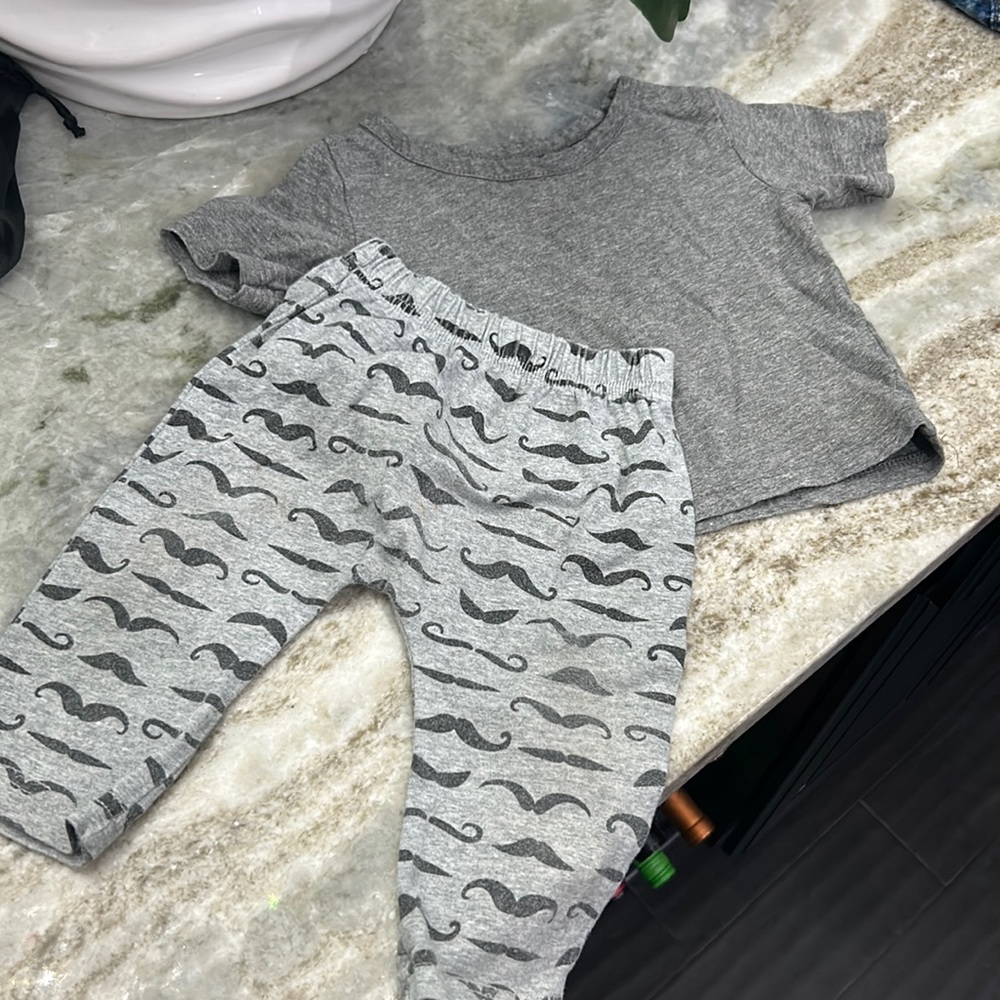 Picapino shirt and pants